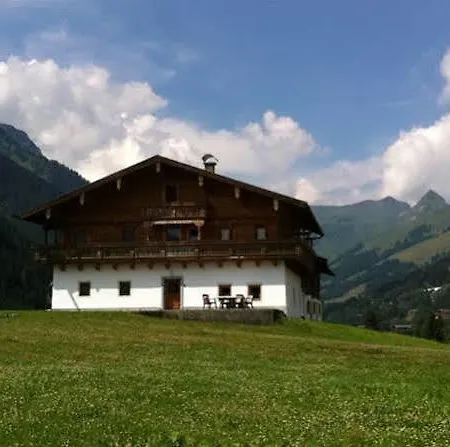 Alpenbauernhaus Vorderbrandthof Saalbach